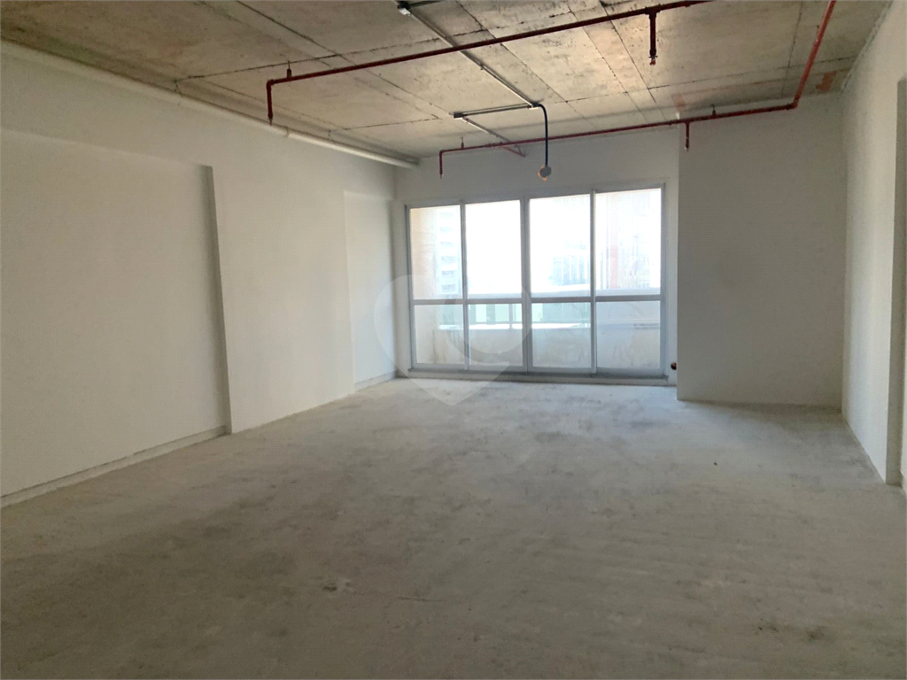 Salas Comercial ALPHAVILLE