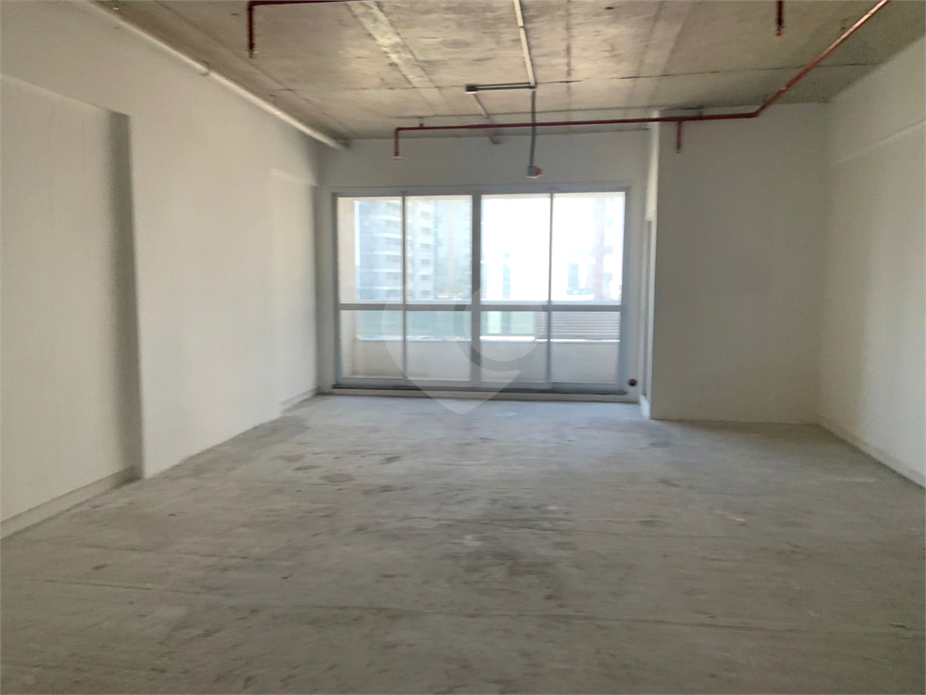Salas Comercial ALPHAVILLE