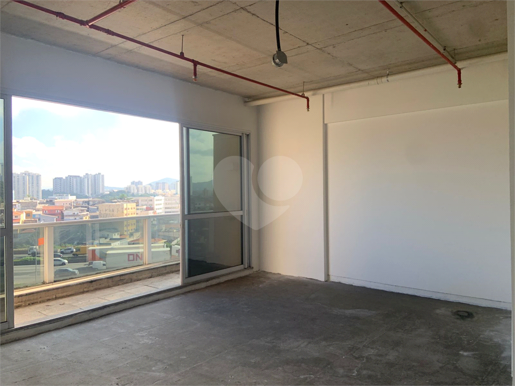 Salas Comercial ALPHAVILLE