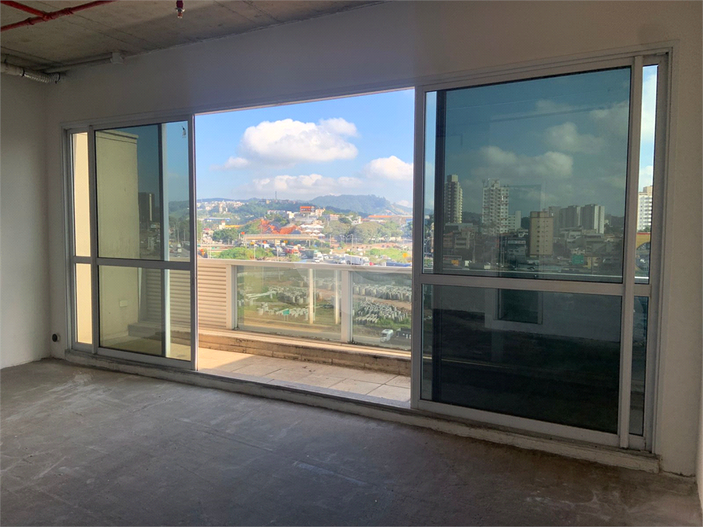 Salas Comercial ALPHAVILLE