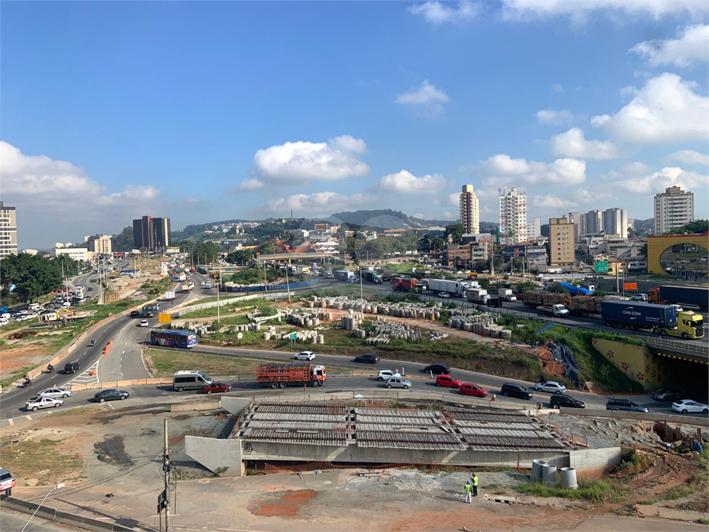 Salas Comercial ALPHAVILLE