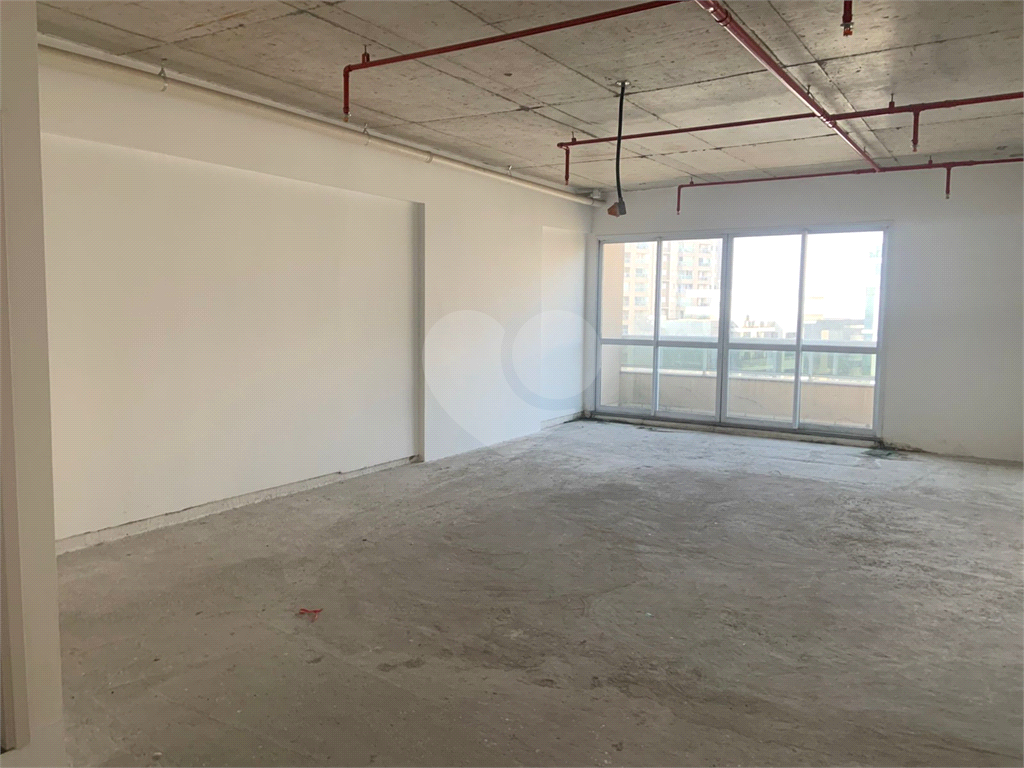 Salas Comercial ALPHAVILLE