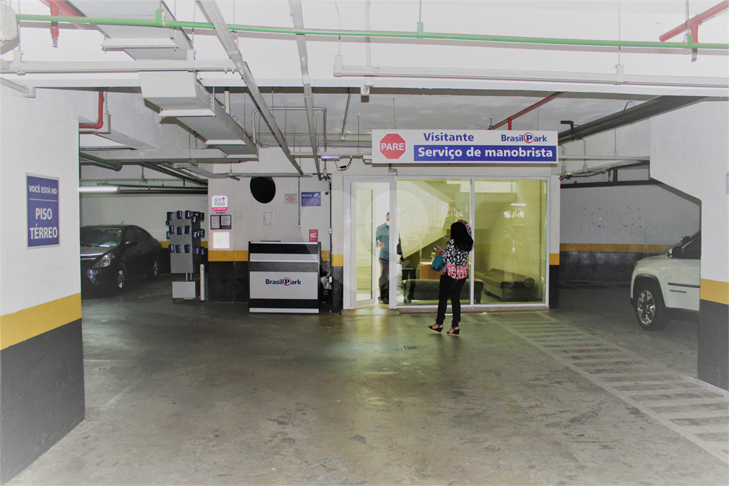 Salas Comercial ALPHAVILLE