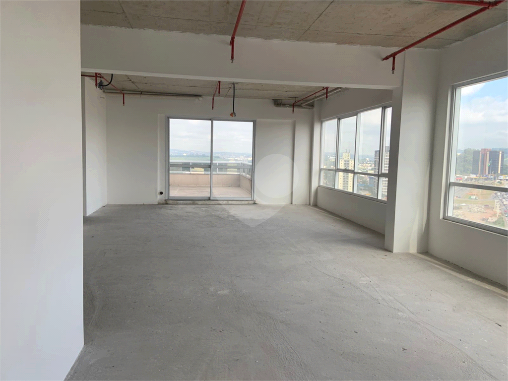 Salas Comercial ALPHAVILLE