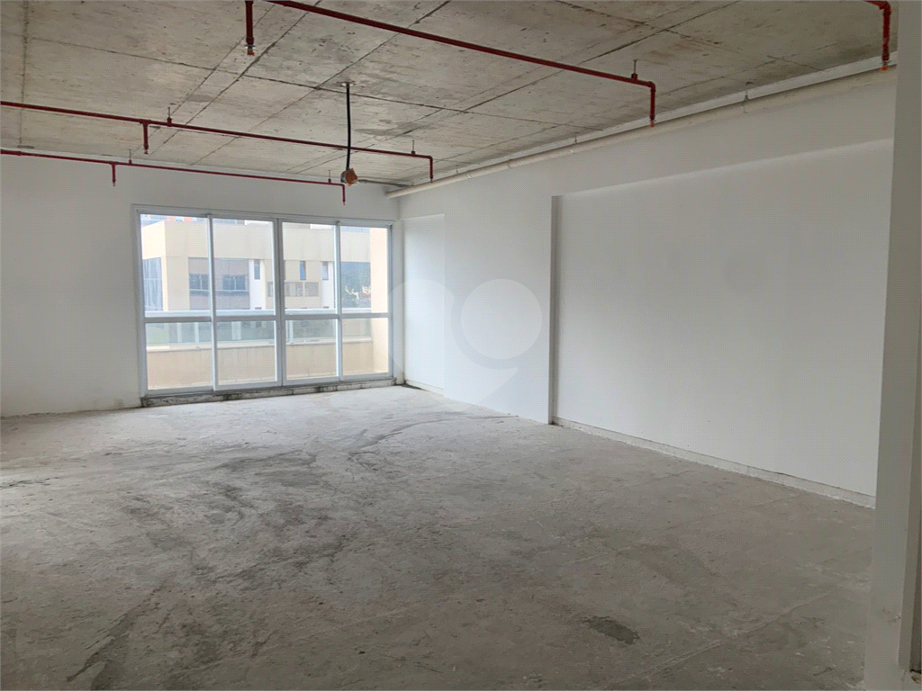 Salas Comercial ALPHAVILLE