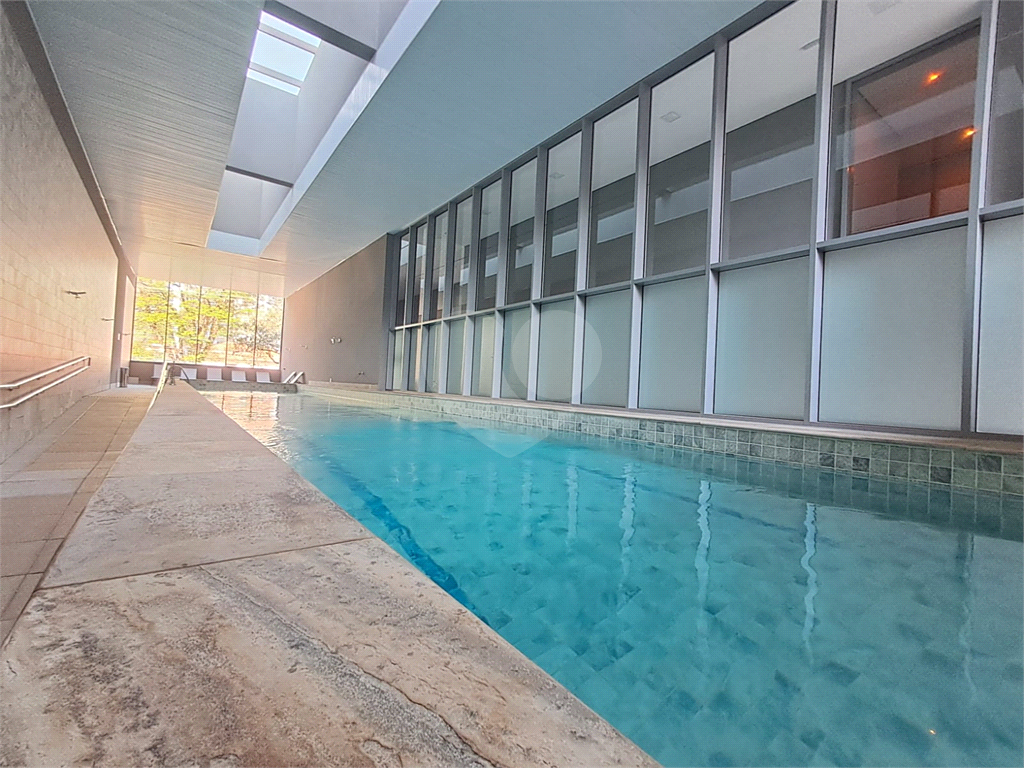 Imóvel de 186m² com sala de 3 ambientes com cozinha integrada 3 quartos lazer completo Vila Romana