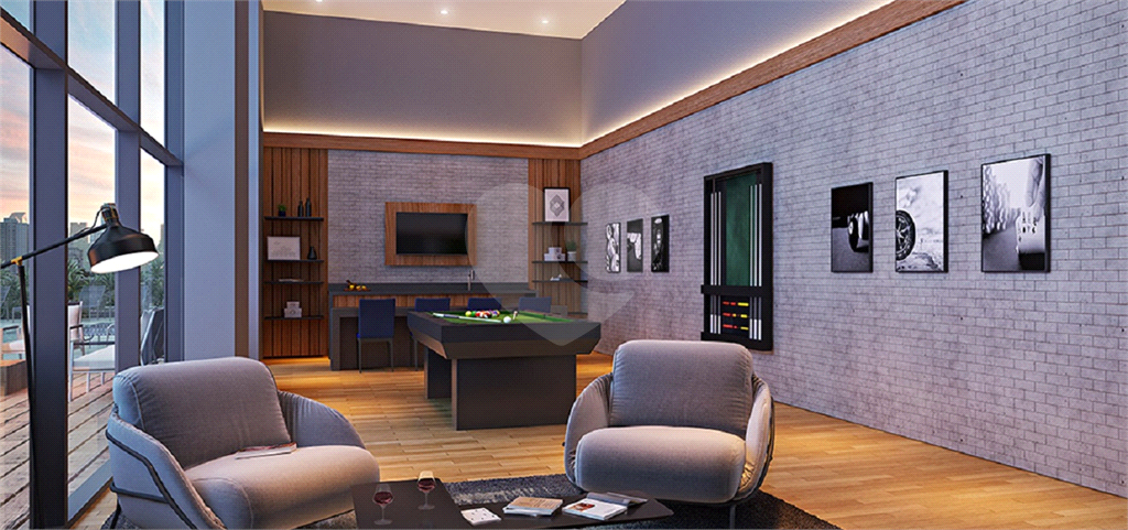 APARTAMENTO em VILA ROMANA