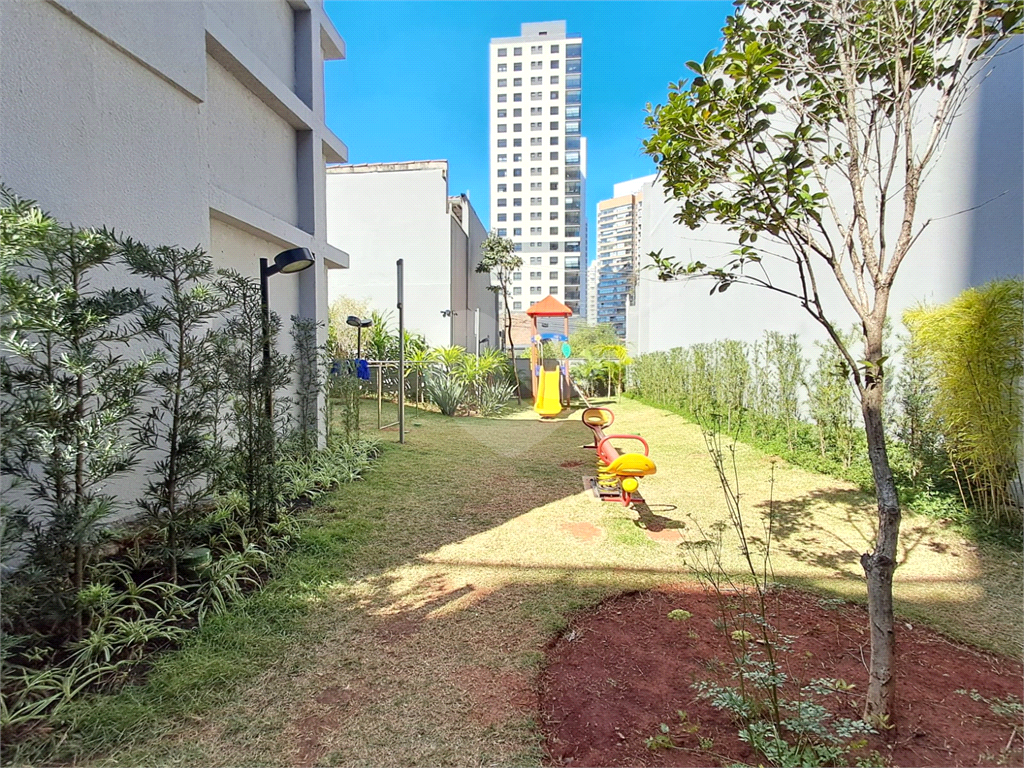 Imóvel de 186m² com sala de 3 ambientes com cozinha integrada 3 quartos lazer completo Vila Romana