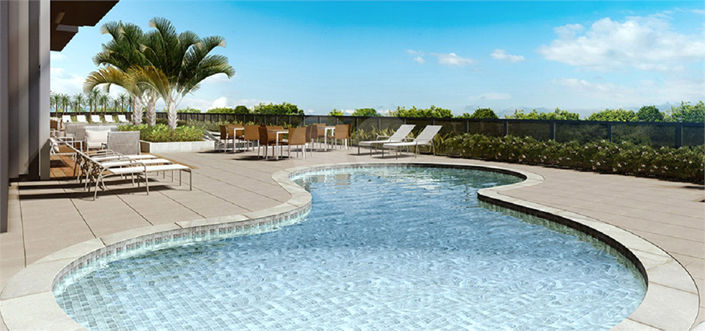 APARTAMENTO em VILA ROMANA