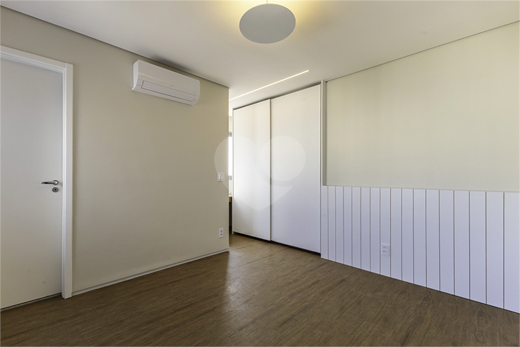Imóvel 186m² sala de estar de 3 ambientes, 3 suítes, 3 vagas condomíno novo com lazer completo impecável Vila Romana