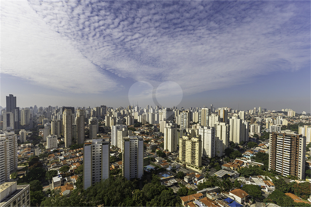 Imóvel 186m² sala de estar de 3 ambientes, 3 suítes, 3 vagas condomíno novo com lazer completo impecável Vila Romana