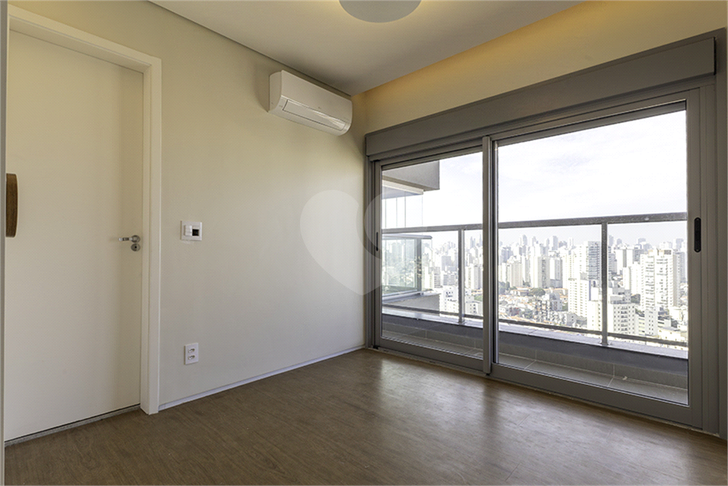 Imóvel 186m² sala de estar de 3 ambientes, 3 suítes, 3 vagas condomíno novo com lazer completo impecável Vila Romana