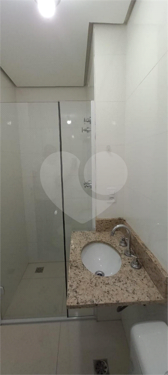 Apartamento com sacada - metrô Tucuruvi - NOVO