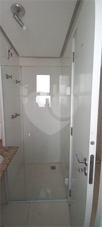 Apartamento com sacada - metrô Tucuruvi - NOVO