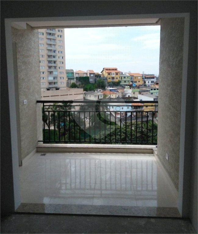 Apartamento com sacada - metrô Tucuruvi - NOVO