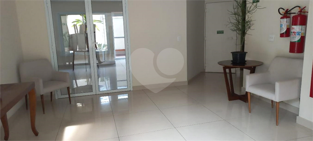 Apartamento com sacada - metrô Tucuruvi - NOVO