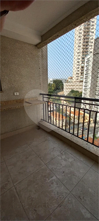 Apartamento com sacada - metrô Tucuruvi - NOVO