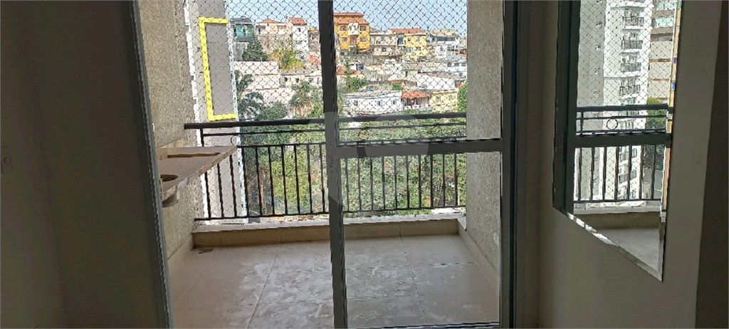 Apartamento com sacada - metrô Tucuruvi - NOVO