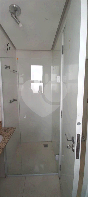 Apartamento com sacada - metrô Tucuruvi - NOVO