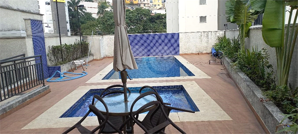 Apartamento com sacada - metrô Tucuruvi - NOVO