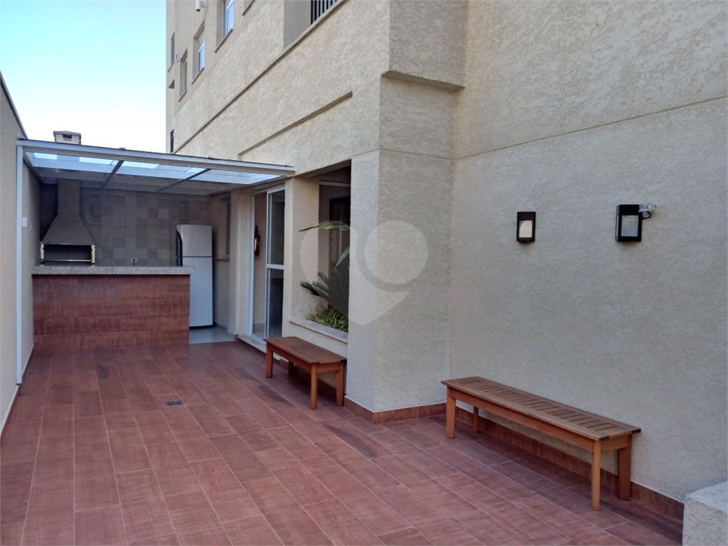 Apartamento com sacada - metrô Tucuruvi - NOVO