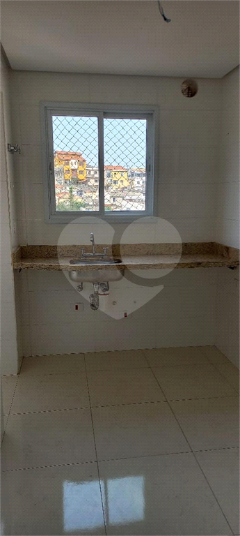 Apartamento com sacada - metrô Tucuruvi - NOVO
