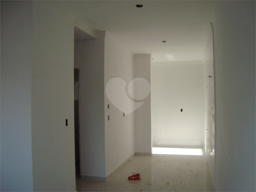 Casa na Santa Terezinha