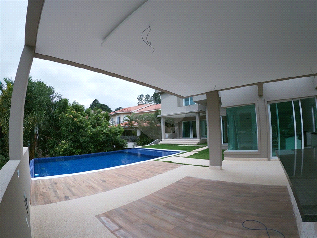 casa em alto padrão com 720 m2 em alphaville