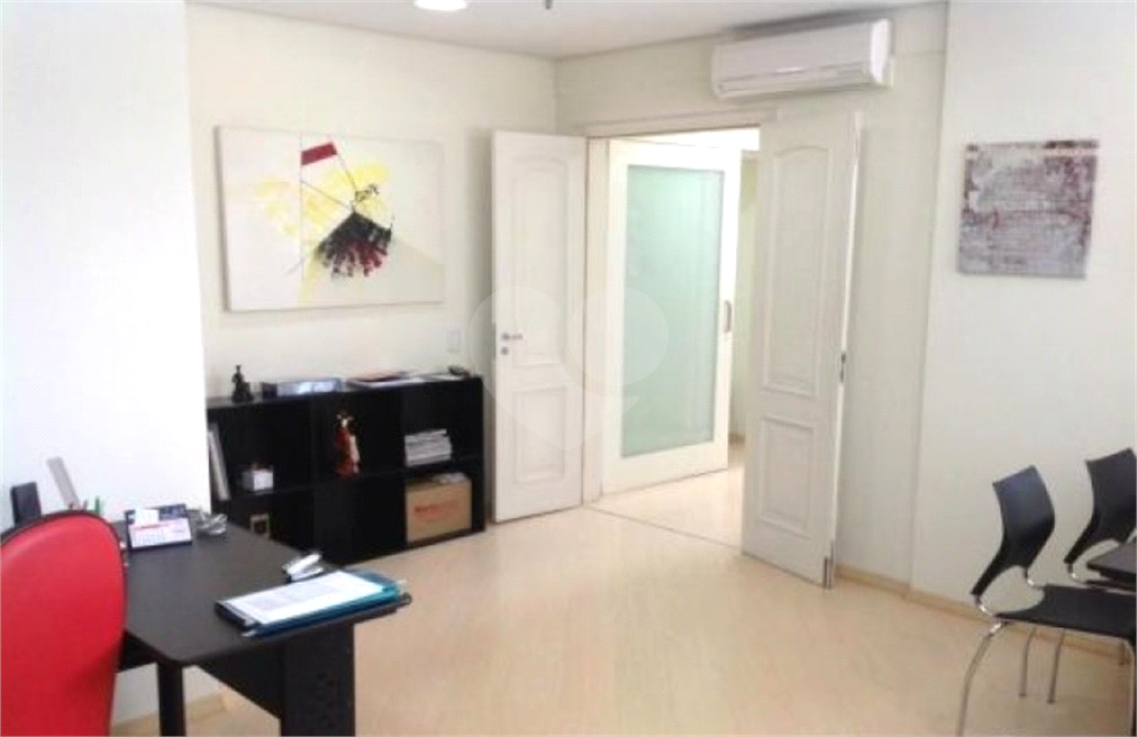 Sala Comercial na Liberdade