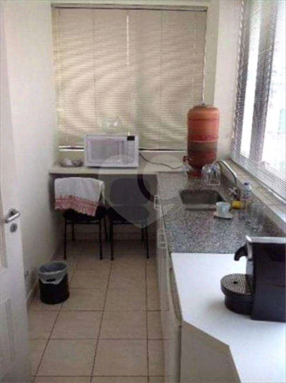 Sala Comercial na Liberdade