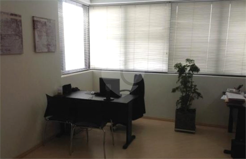 Sala Comercial na Liberdade