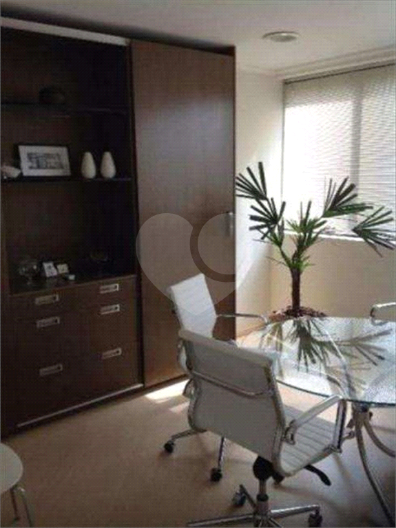 Sala Comercial na Liberdade