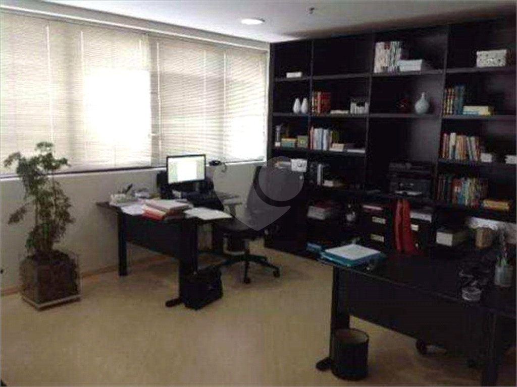 Sala Comercial na Liberdade