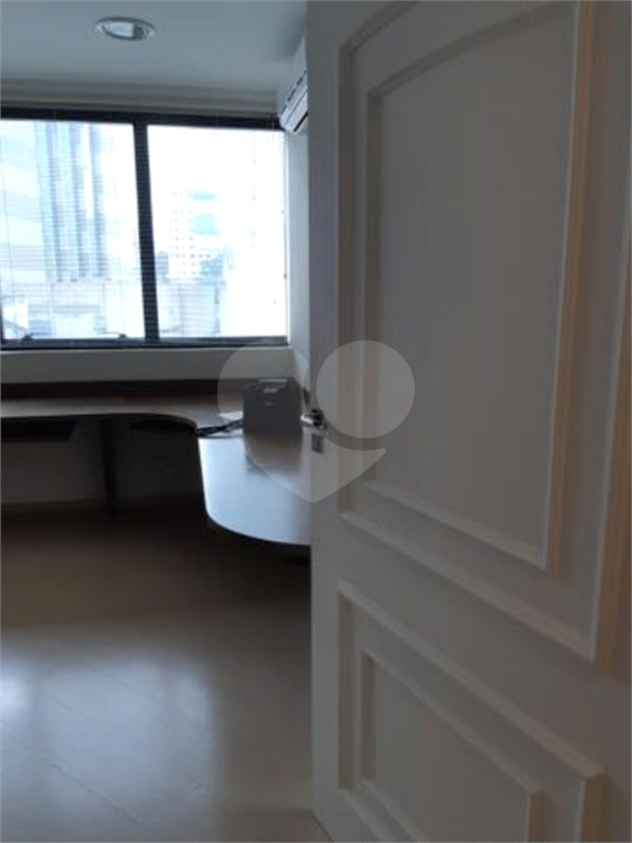 Sala Comercial na Liberdade
