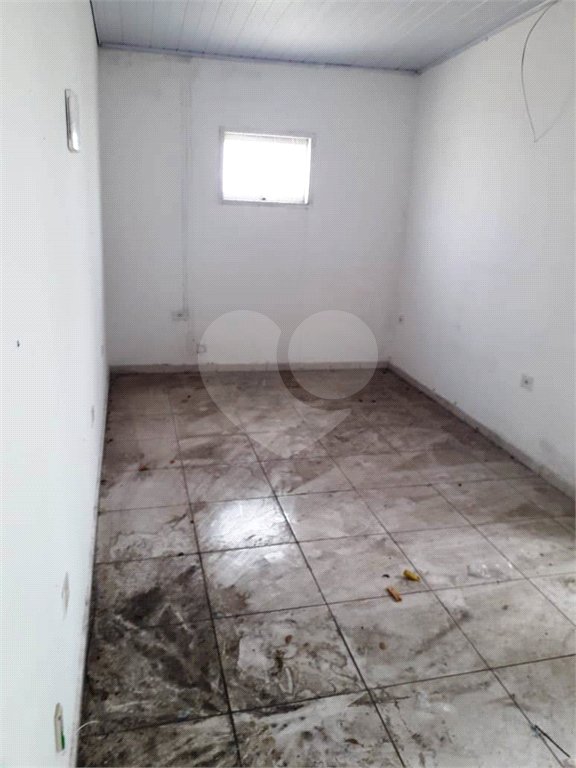 7 APTO - CASA VERDE ALTA - UNICO PREDIO - 3 PAVIMENTO. 