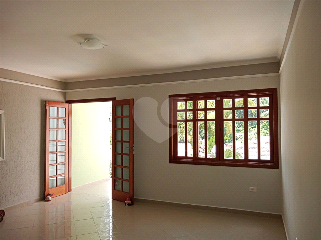 Sobrado à venda com 4 quartos, 500m² - Foto 2