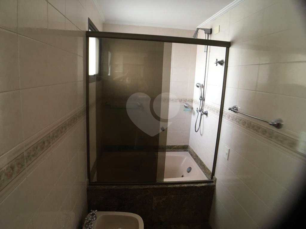 APARTAMENTO GRANDE E EXCELENTE LOCALIZAÇÃO