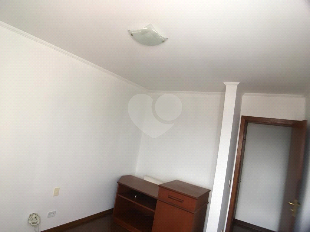 APARTAMENTO GRANDE E EXCELENTE LOCALIZAÇÃO