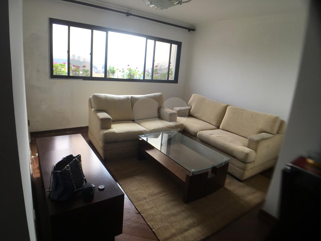 APARTAMENTO GRANDE E EXCELENTE LOCALIZAÇÃO