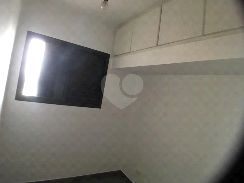 APARTAMENTO GRANDE E EXCELENTE LOCALIZAÇÃO