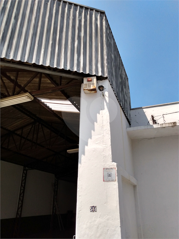 Galpão todo reformado com 445m² localizado na zona sul, entre Jardim da Saúde e Sacomã

