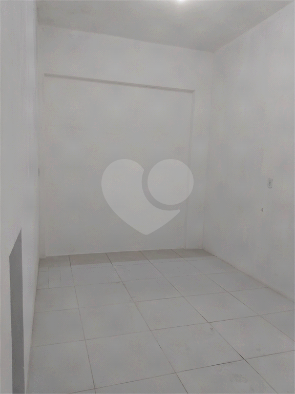Galpão todo reformado com 445m² localizado na zona sul, entre Jardim da Saúde e Sacomã

