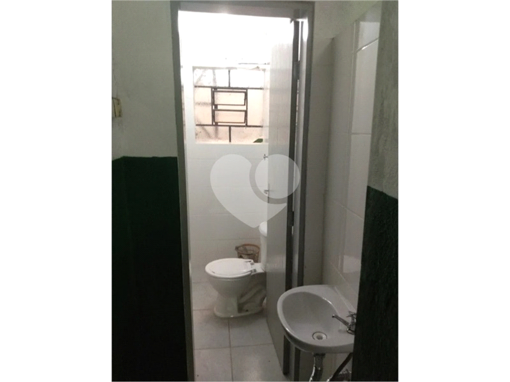 Galpão todo reformado com 445m² localizado na zona sul, entre Jardim da Saúde e Sacomã

