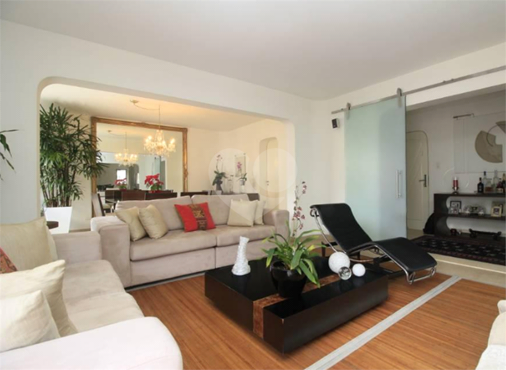 APARTAMENTO em VILA MARIANA