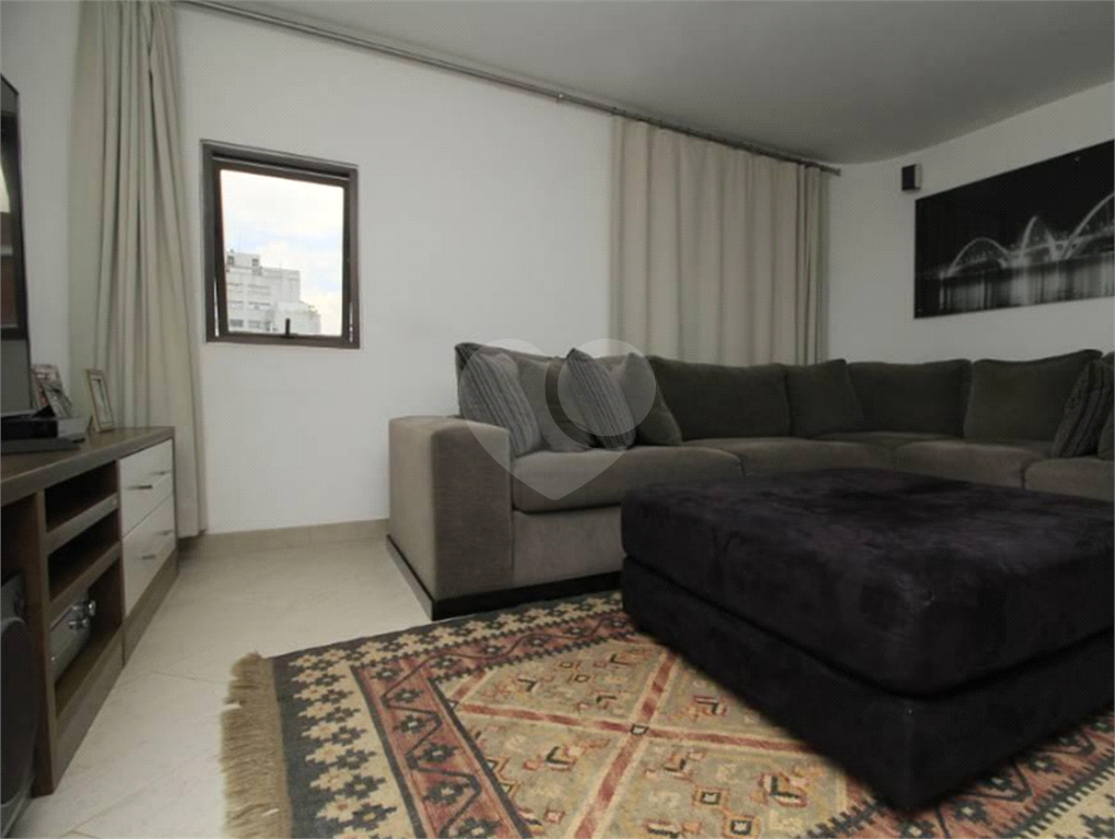 APARTAMENTO em VILA MARIANA