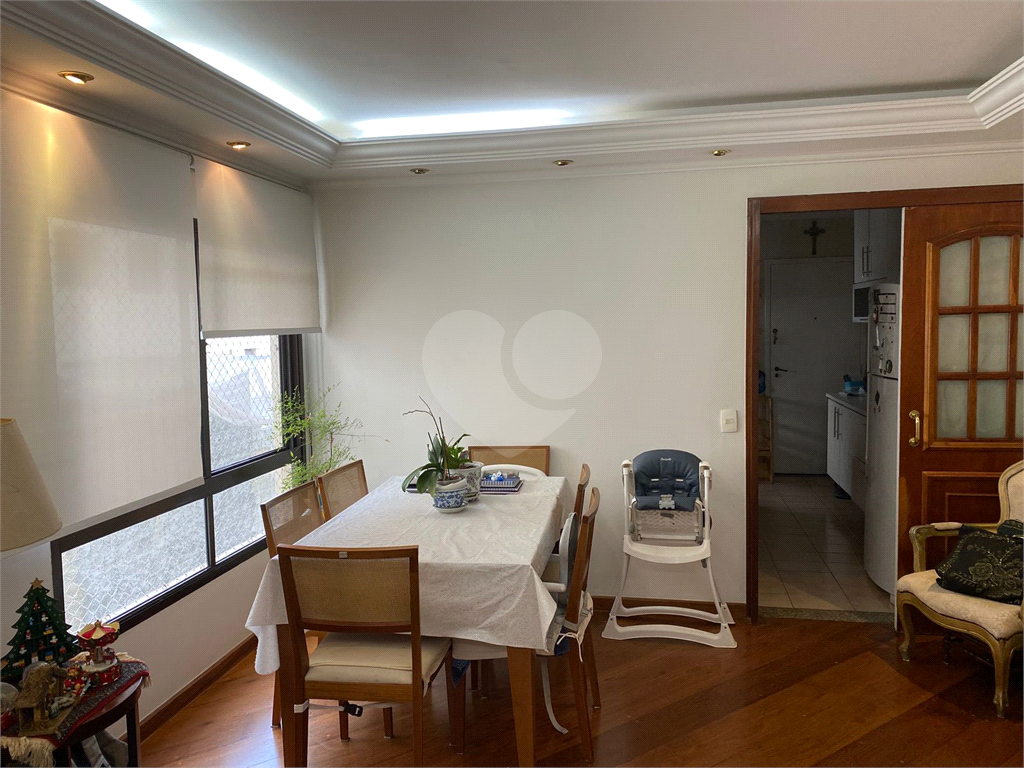 APARTAMENTO em VILA MARIANA