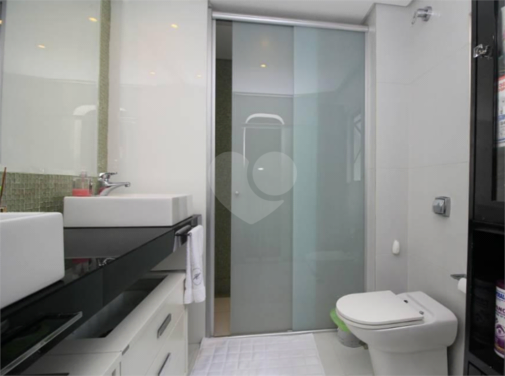 APARTAMENTO em VILA MARIANA