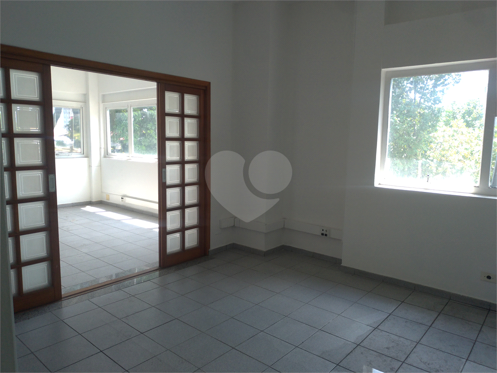 Prédio Inteiro à venda e aluguel, 2500m² - Foto 24