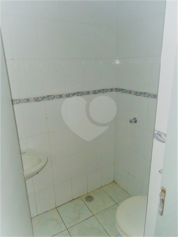 Excelente sobrado a venda na Vila Amália COM terreno de 250 metros quadrados (10x25) 