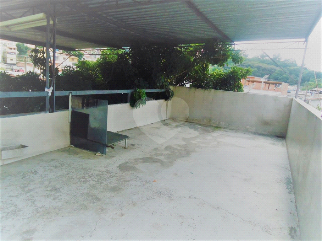 Excelente sobrado a venda na Vila Amália COM terreno de 250 metros quadrados (10x25) 